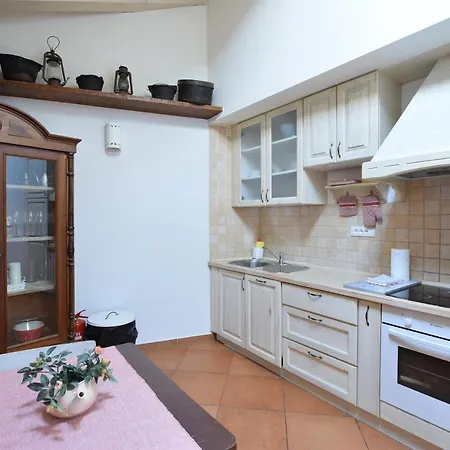 Prices Nini With Refreshing Private Pool, Barbecue,bikes And Much Villa Poreč