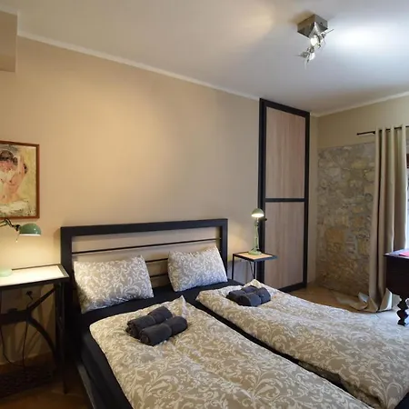 Prices Nini With Refreshing Private Pool, Barbecue,bikes And Much Villa Poreč