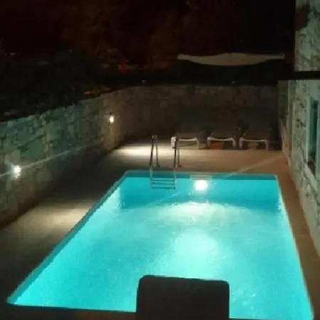 Saison Openning Prices Luxury Nini With Fireplace, Private Pool, Bikes, Barbecue And Much Poreč